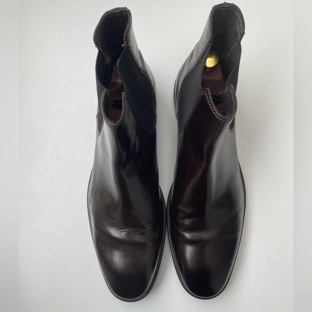 Chelsea boots